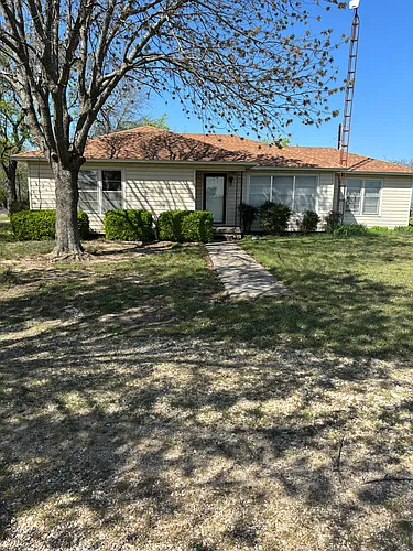1376 County Road 404 Photo 1