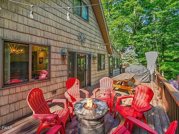 5th image of 62 Woodridge Dr