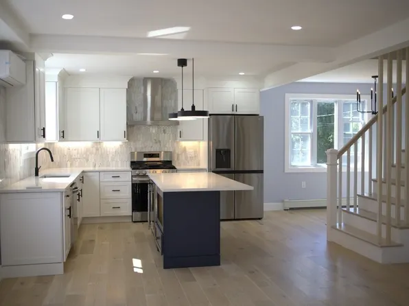 63 Fountain St, Braintree, MA 02184