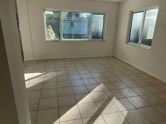 2nd image of 5986 6th Ave S