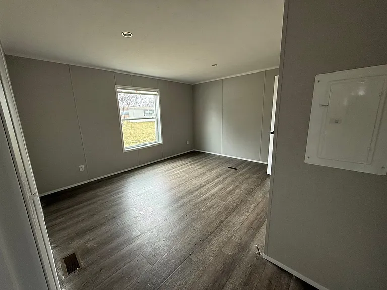 9750 Babcock Hill Rd — Photo 6