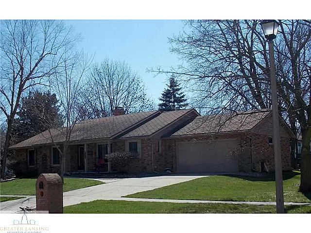1317 Westport Dr photo 1