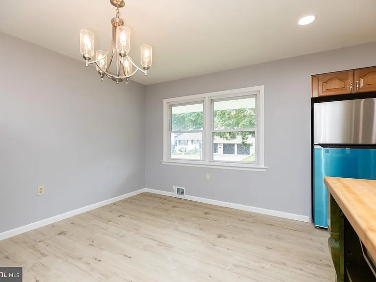 1419 Emory Rd — Photo 12