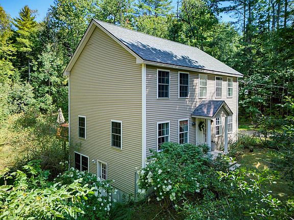 3rd image of 286 Penney Road