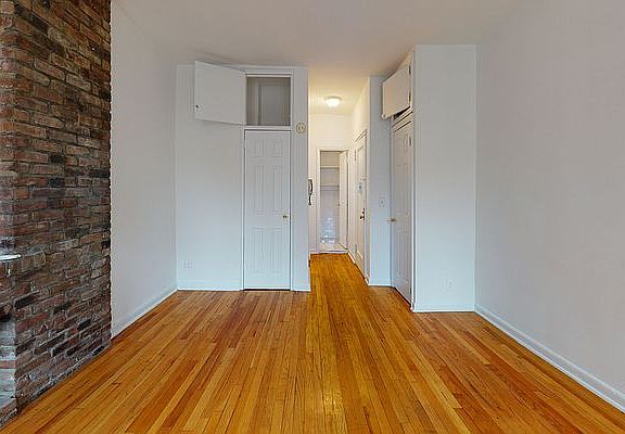 4th image of 311 E 85th St APT 4B