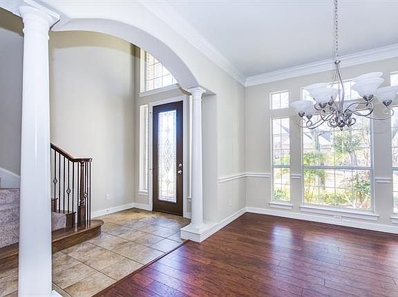 5th image of 12404 Yellow Wood Dr