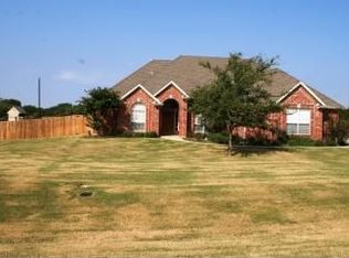 1150 Parkway Ln, Pilot Point, TX 76258