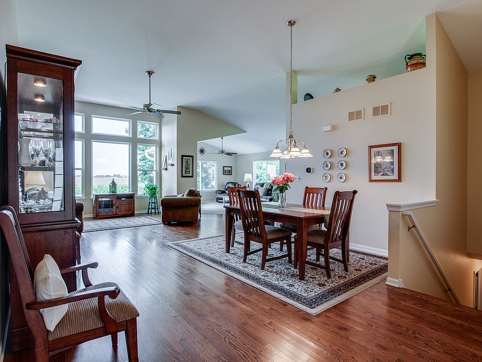 2974 Shetland Ln, Montgomery, IL 60538 | Zillow
