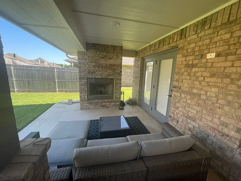 2916 Cypress Springs Blvd — Photo 11