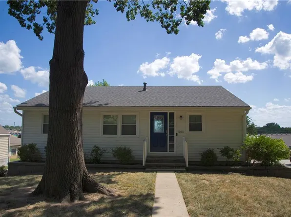 1025 Orchard Ave, Liberty, MO 64068