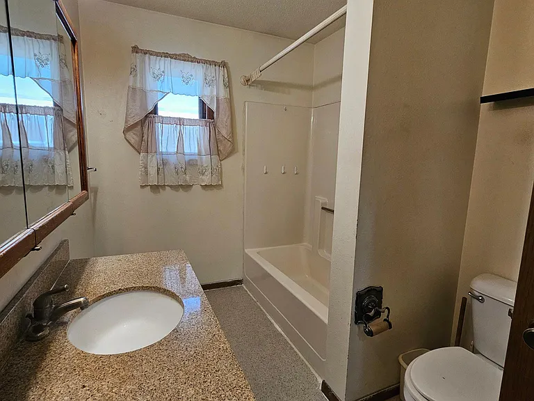 Main Bathroom