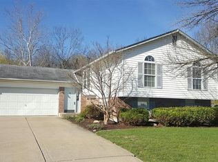 630 Sunward Dr, O'Fallon, MO 63368