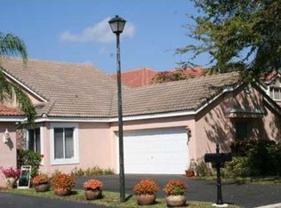 231 NW 100th Ave, Plantation, FL 33324