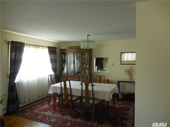 5th image of 30 Cedar Ave
