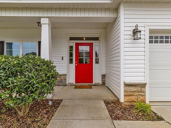 5th image of 107 Caboose Ln