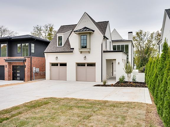 3rd image of 1924 Castleman Dr #A
