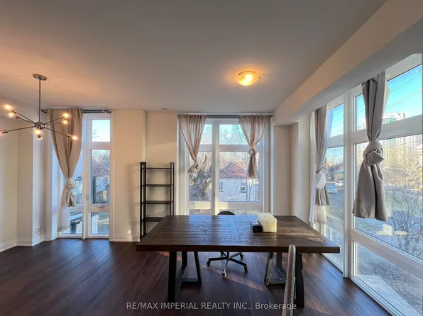 23 Eldora Ave #93, Toronto, ON M2M 0B5