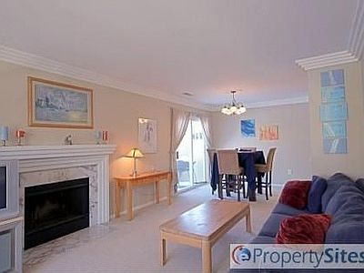 2nd image of 2901 Maryannes Ct