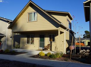 1369 Murrelet Ln, Florence, OR 97439