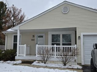 343 Danbury Dr, Naperville, IL 60565