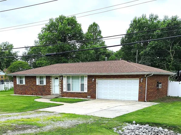 1366 Saint Thomas Rd, Granite City, IL 62040