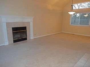 129 Creek Way, Santa Rosa, CA 95403