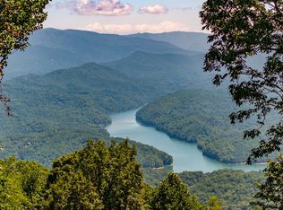 52 Walnut Gap, Almond, NC 28702