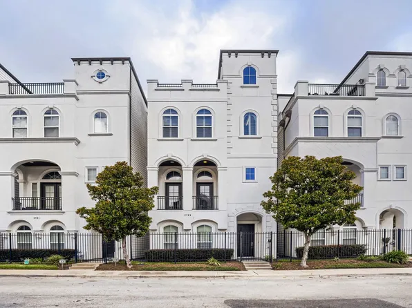 2723 Kennedy St, Houston, TX 77003