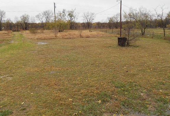 3rd image of 1539 County Road 143