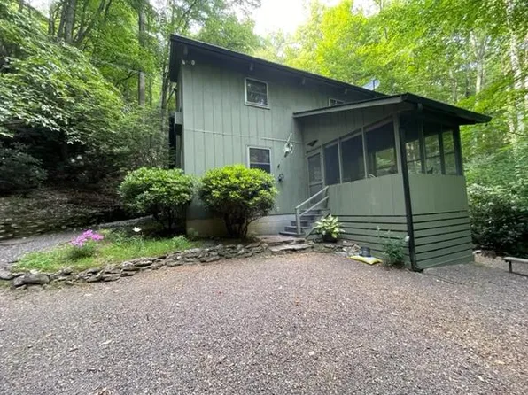 161 Briar Rock Trl, Fancy Gap, VA 24328