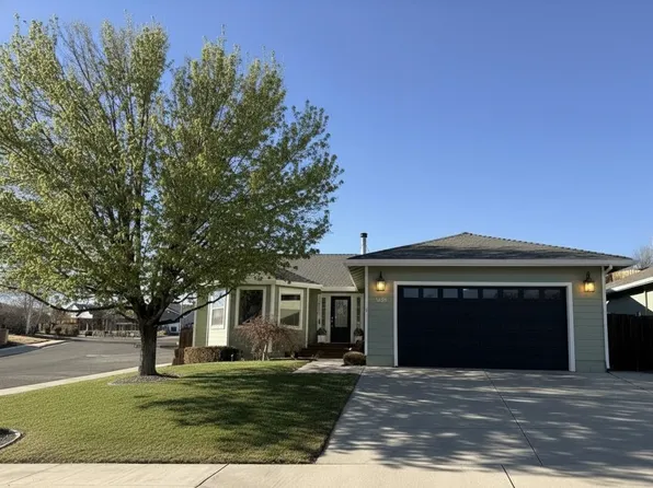 1265 Shadow Mountain Dr, Susanville, CA 96130