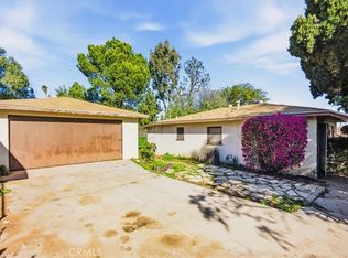 12073 Knoefler Dr, Riverside, CA 92505