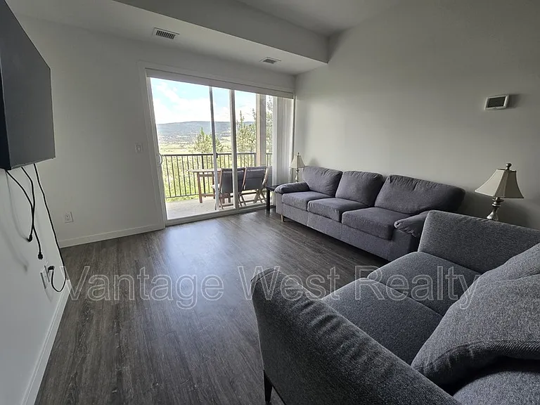 935 Academy Way #210 — Photo 3