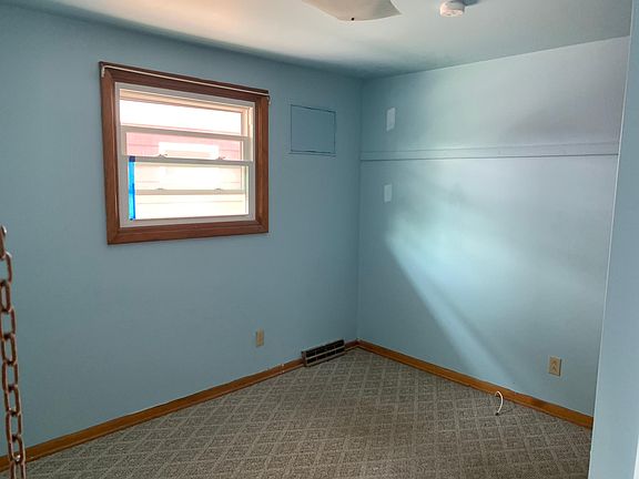 3rd image of 4700 N Bailey Ave