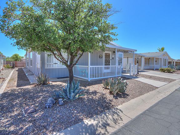2nd image of 155 E RODEO Road #09