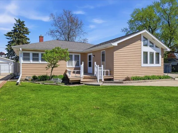 3117 N Main STREET, Racine, WI 53402