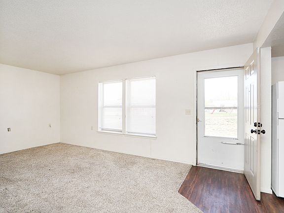 3rd image of 508 N 6th St #B5