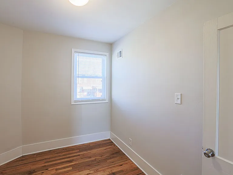 6426 Odonnell St — Photo 32