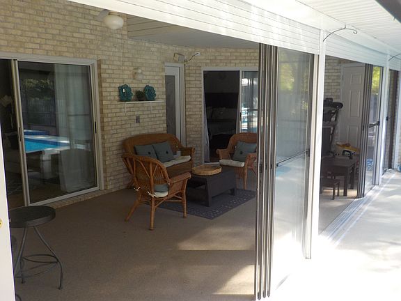 5th image of 34 Shadowcreek Way