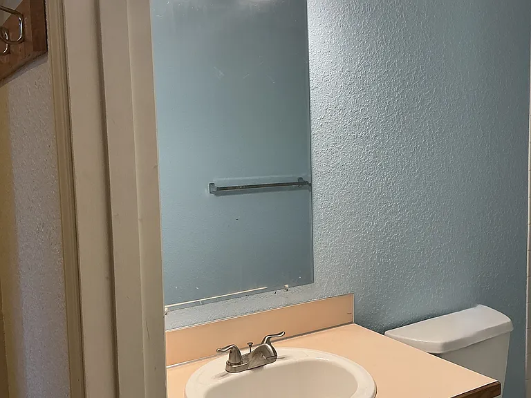 10243 Ashley Cir NW — Photo 31