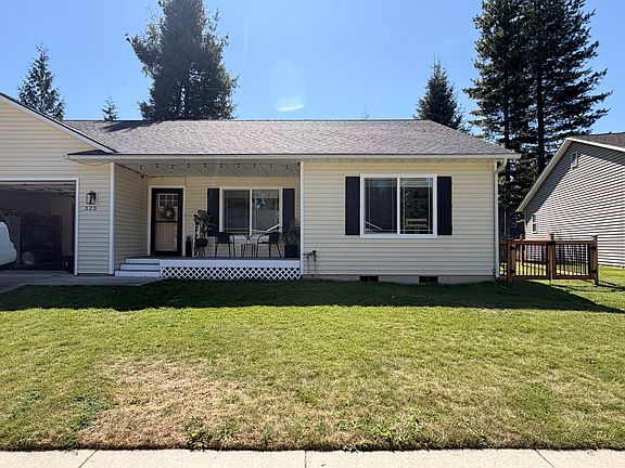 3rd image of 323 Huppert Ln