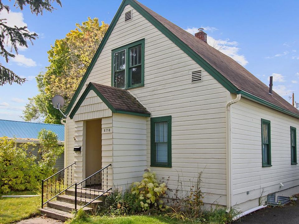 1st image of 670 3rd Avenue NW