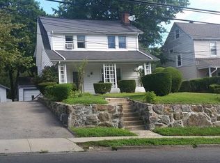 73 Putnam Ave, Port Chester, NY 10573