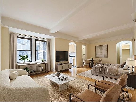 5th image of 95 Christopher St APT 2C