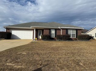 111 Augusta Ave, Midland City, AL 36350