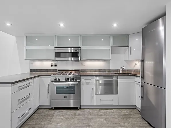 372 5th Ave APT 9M, Manhattan, NY 10018