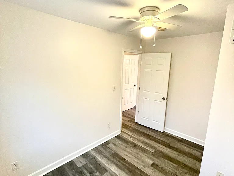 6541 Saint Helena Ave — Photo 9