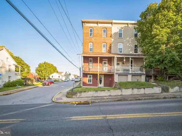 31 N Pleasant Ave, Dallastown, PA 17313
