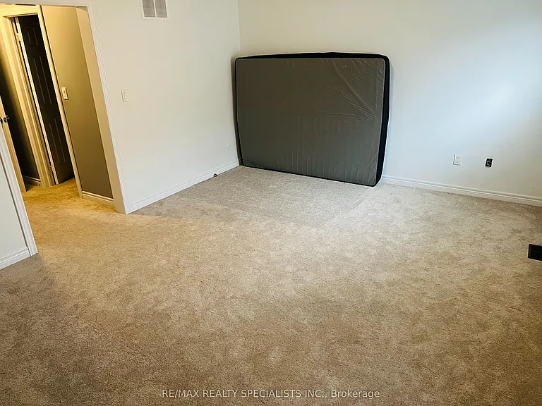 49 Doris Pawley Cres — Photo 25
