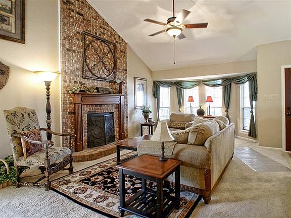3rd image of 2603 Cinnamon Ct